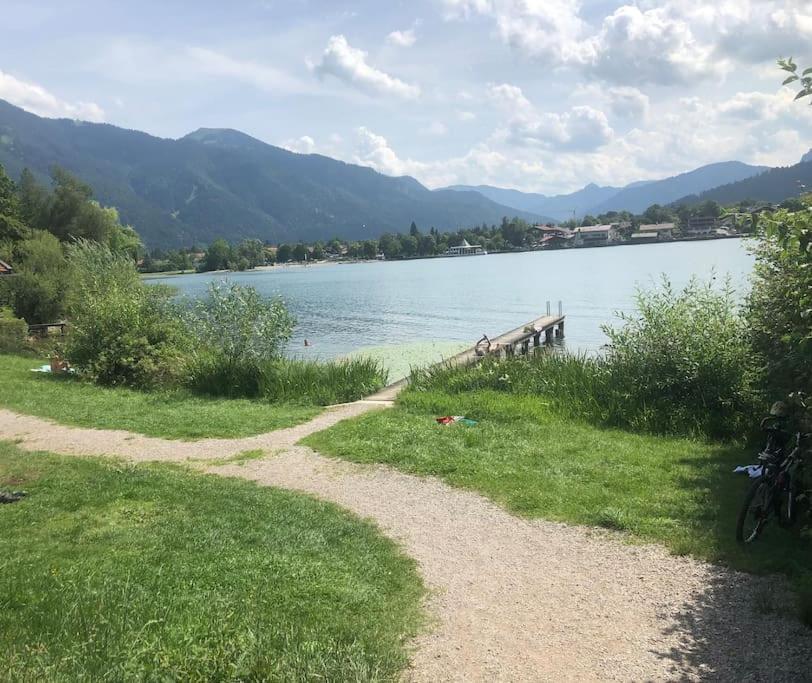 See- Und Bergblick In Bestlage Am Tegernsee Exterior photo