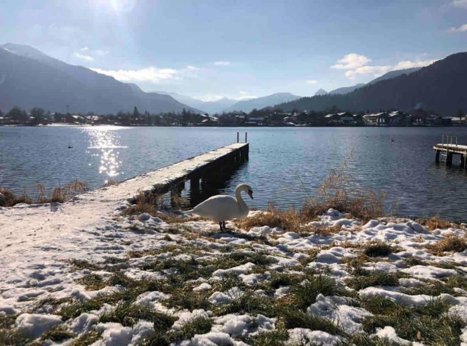 See- Und Bergblick In Bestlage Am Tegernsee Exterior photo
